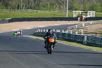 enduro-digital-images;event-digital-images;eventdigitalimages;mallory-park;mallory-park-photographs;mallory-park-trackday;mallory-park-trackday-photographs;no-limits-trackdays;peter-wileman-photography;racing-digital-images;trackday-digital-images;trackday-photos
